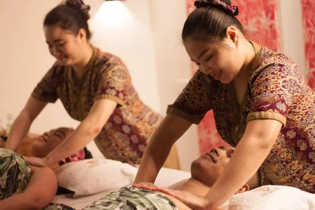 Thai massage happy end in Austin