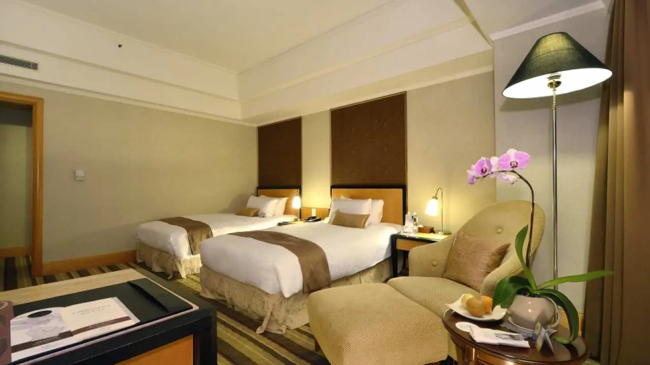 25% off for additional purchases of high-speed rail | Kaohsiung Lizun Hotel & round-trip high-speed rail tickets | High-speed rail vacation | Near Kaohsiung City Cultural Center