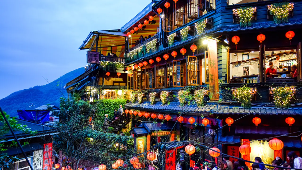 [Package] Jiufen/Shifen Night (Sky Lantern Release) Tour <Departure at night/Japanese>