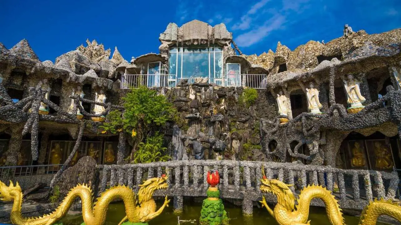 [Chartered Tour] Kaohsiung Tianliao Moon World on-site experience | Stone Temple + Tianliao Moon World + Dagangshan Natural Ecological Park | Departing from the central part