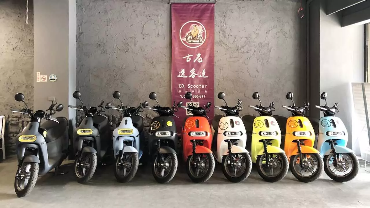 Kaohsiung Motorcycle Rental | Guxiang Sukeda Car Rental | Near Zuoying High Speed Rail Station | Googro3