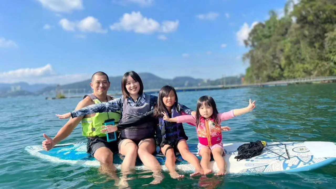 "KKDAY Limited" Nantou Sun Moon Lake | Sun Moon Lake SHOW SUP Show | Stand Up Paddle Coaching Group