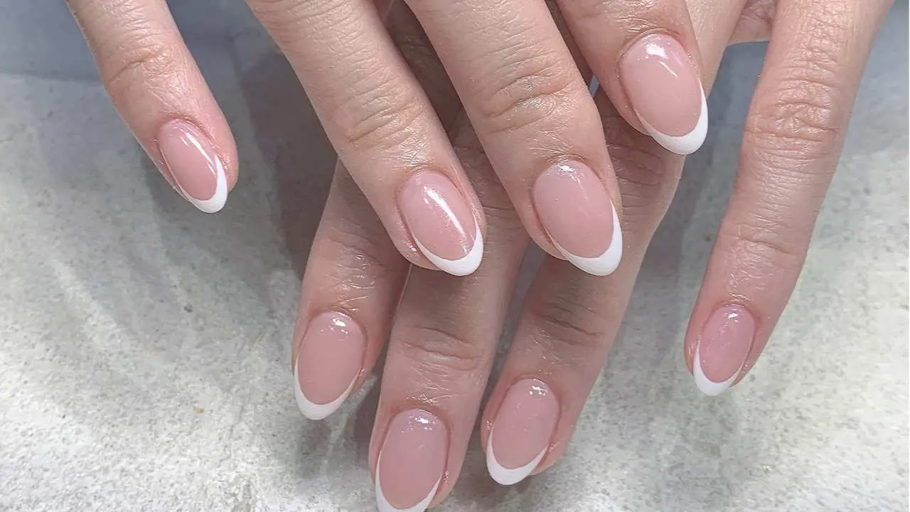 Taipei-Beijing Station | Yichen Aiwanmei | Gel manicure service