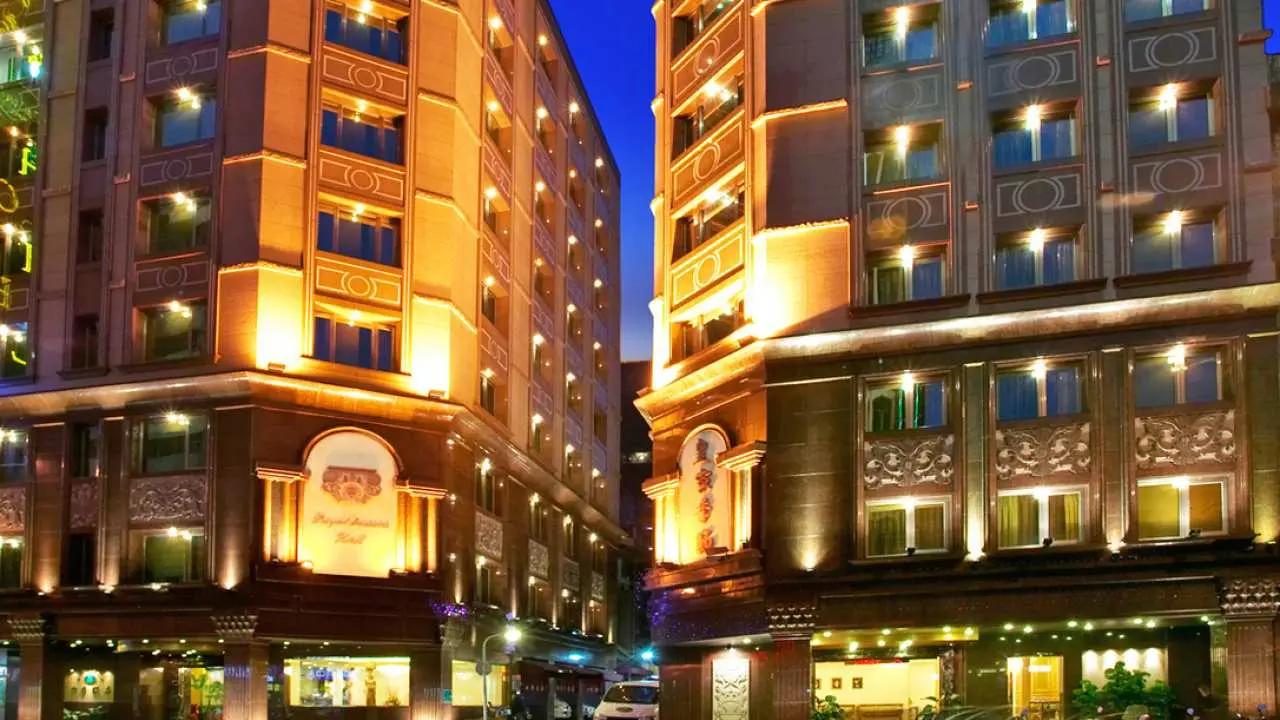 25% off on additional purchases of High Speed Rail | Royal Seasons Hotel Taipei Nanxi & Round Trip High Speed Rail Ticket | High Speed Rail Holidays
