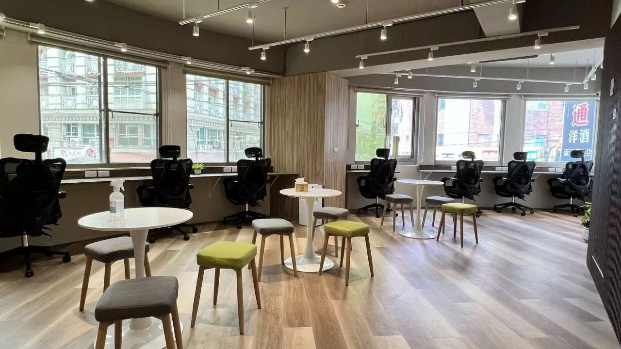 New Taipei | Haoxiang | Private rooms and public spaces