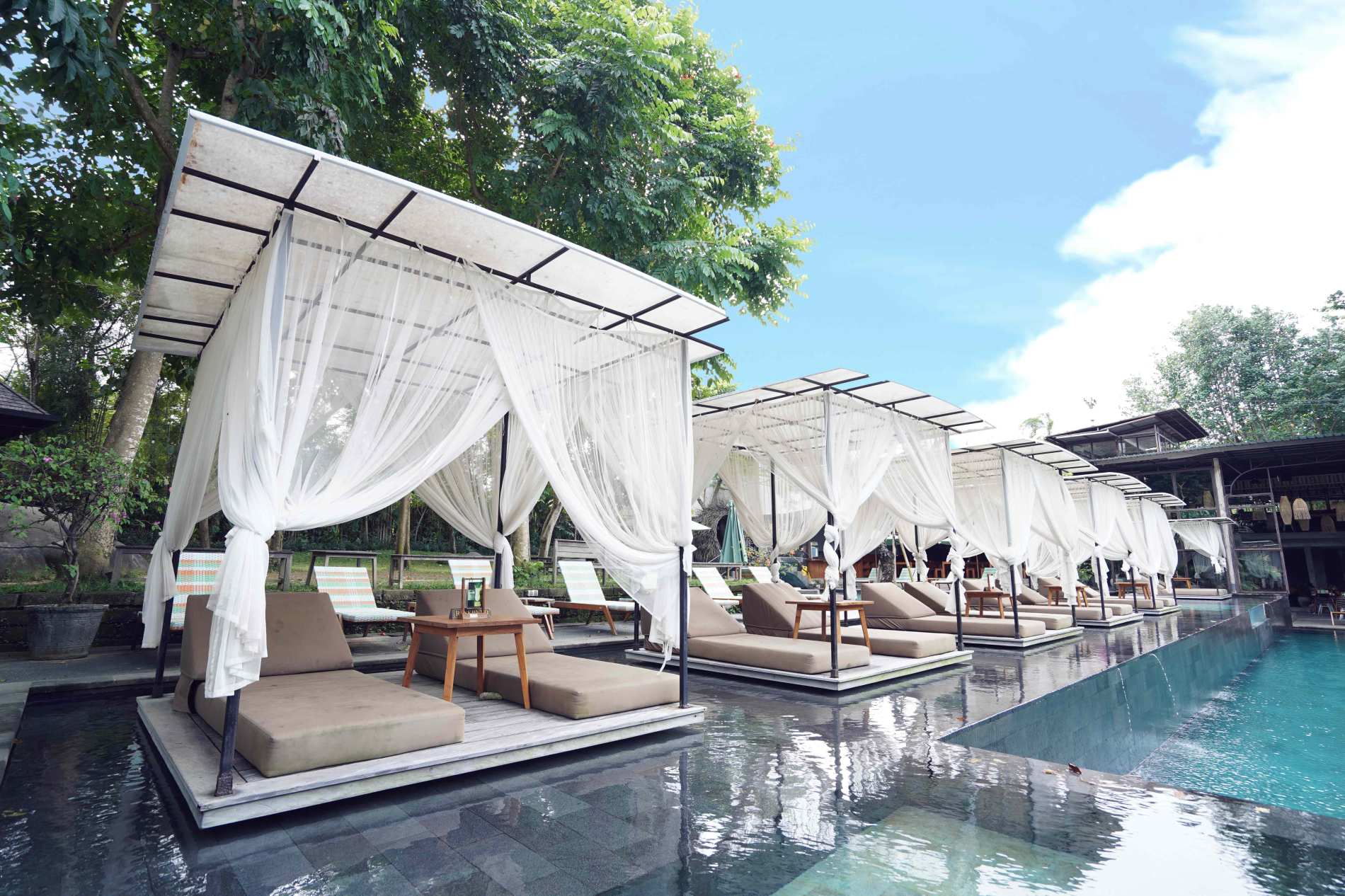 Bali Pyramid Sea 貼り Salt 90g バリブッダ ウブド 