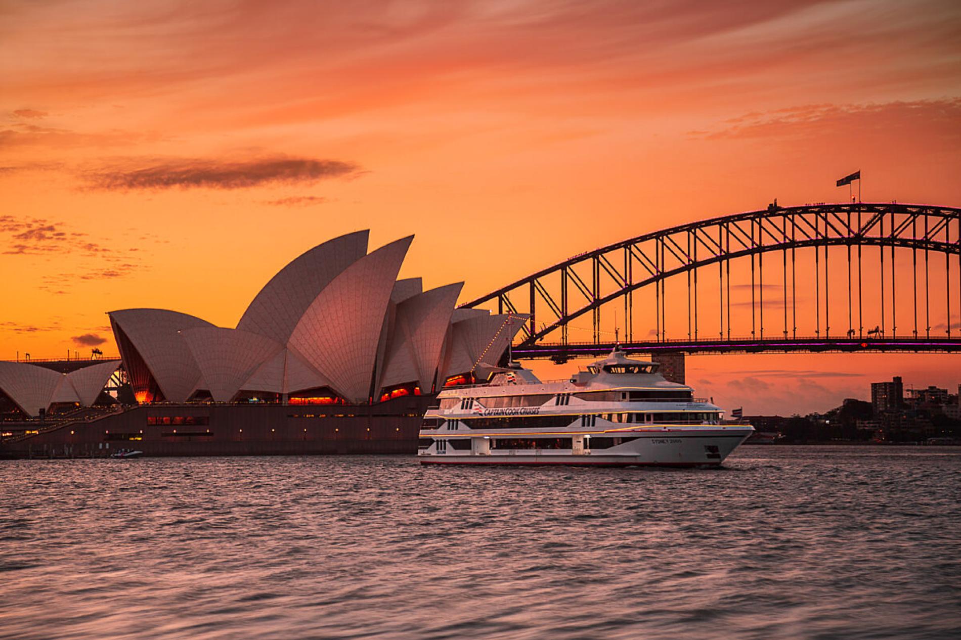 sydney harbour cruise sunset