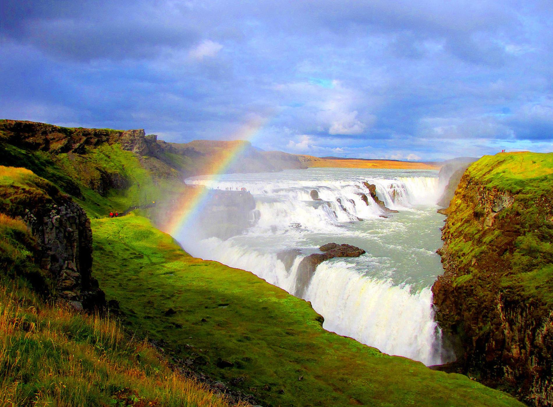 Внутренние водопады. Водопад Гюдльфосс Исландия. Золотой водопад Гюдльфосс. Золотой водопад Гюдльфосс Исландия. Водопад Гюдльфосс Япония.