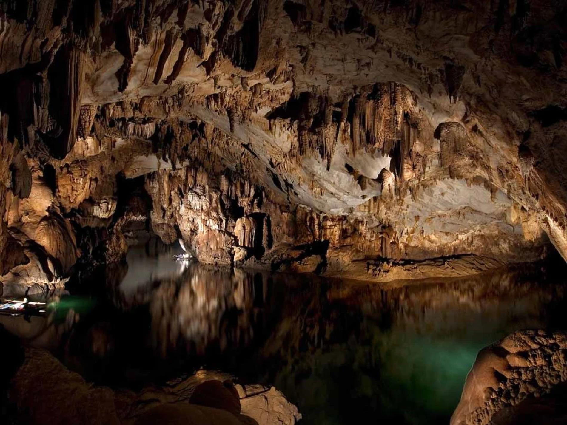 Cave v. Пуэрто принцесса подземная река. Пуэрто-Принсеса (река). Подземная река Пуэрто-Принсеса на острове Палаван. Подземная река пуэрториканская принцесса.
