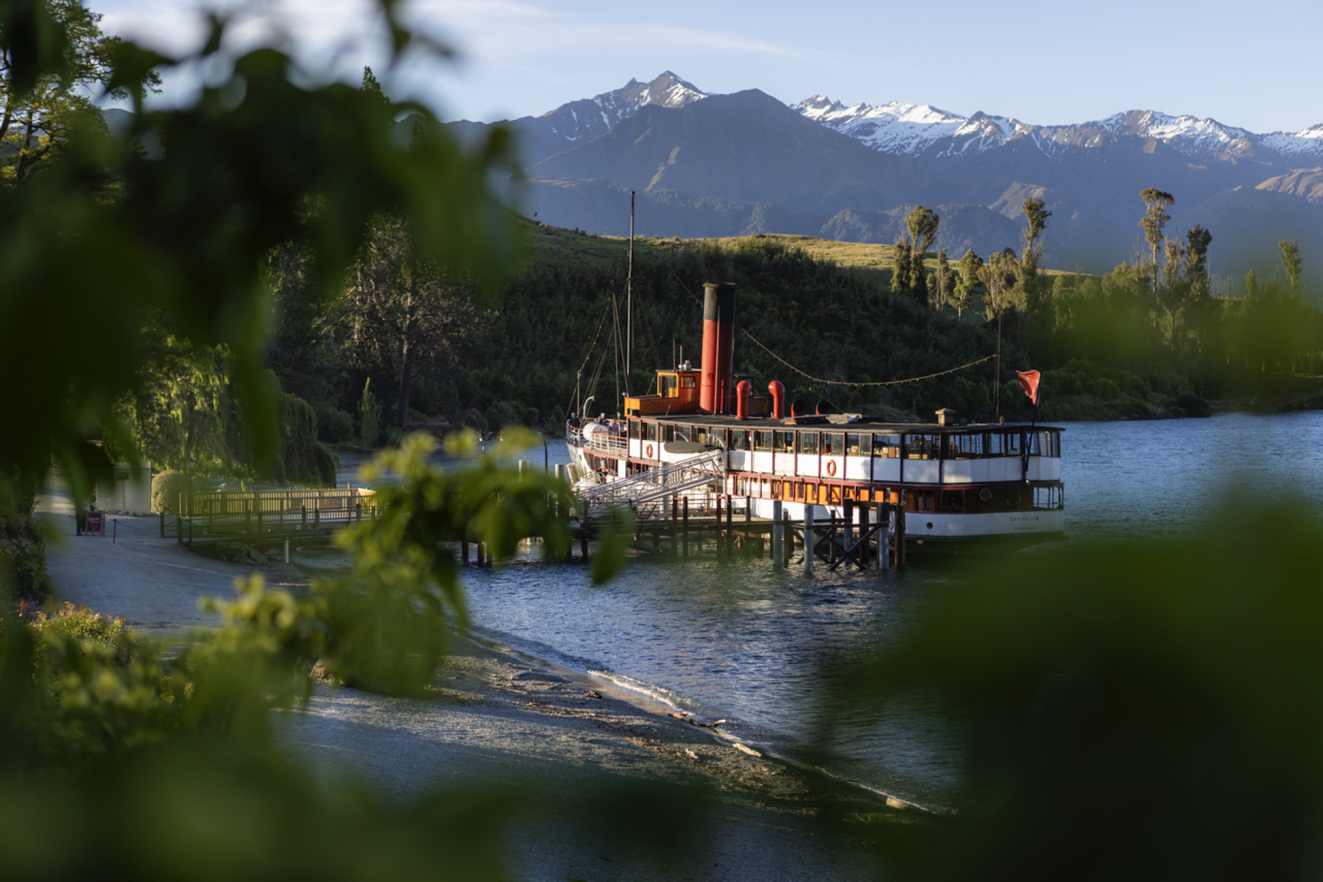 TSS 厄恩斯劳号游轮和瓦尔特峰烧烤餐厅| 新西兰- KKday