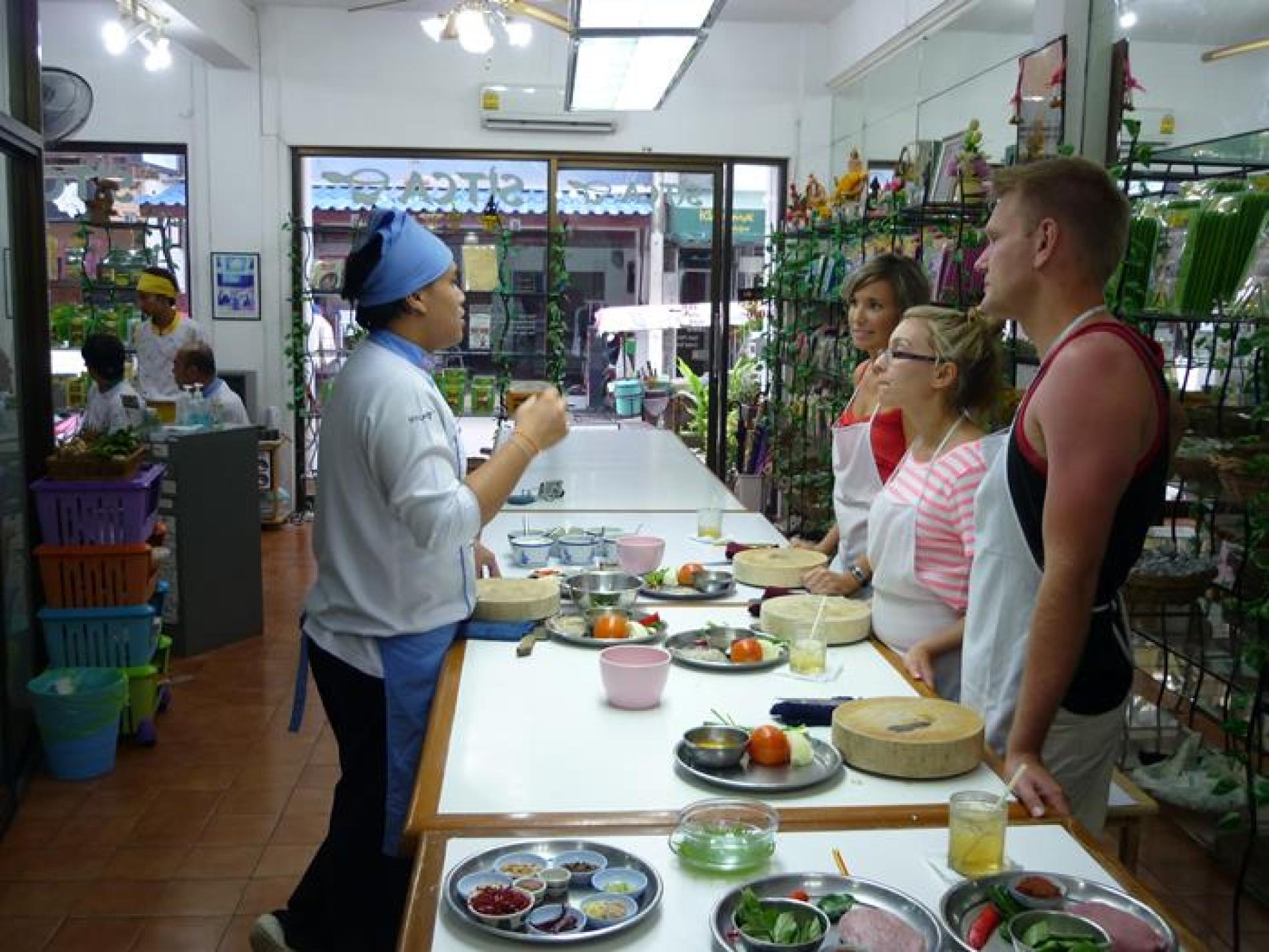 泰國蘇美島 泰式料理廚藝體驗sitca 烹飪教室 Kkday