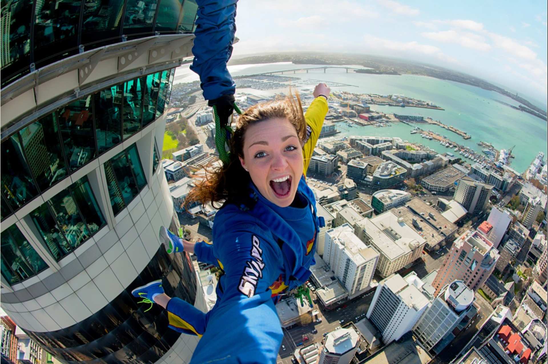  【紐西蘭極限體驗】奧克蘭天空塔高空彈跳或高空漫步 