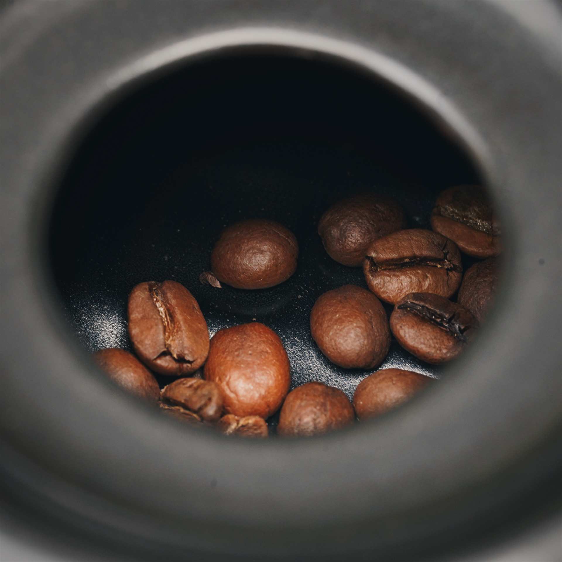  【西門町咖啡體驗】手烘咖啡豆體驗教學＋現烘咖啡品嘗（可帶走紀念咖啡豆二包） 