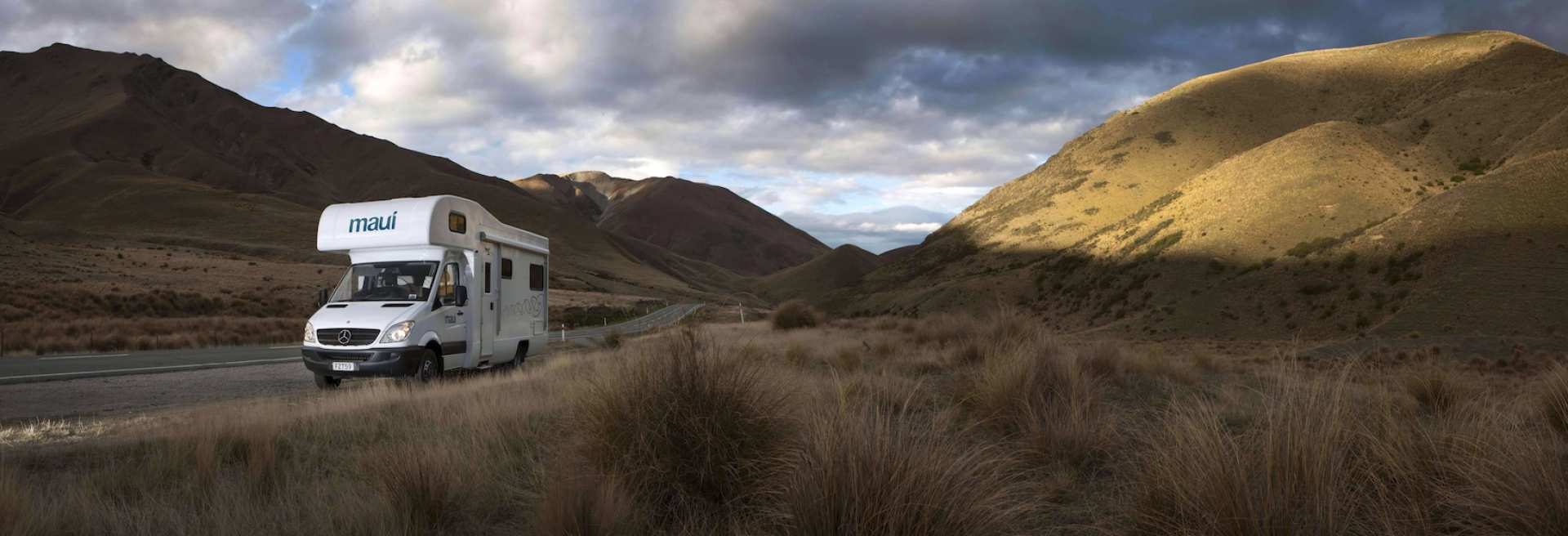  【紐西蘭租車】MAUI 六人座河畔型露營車（基督城取 / 基督城還） 