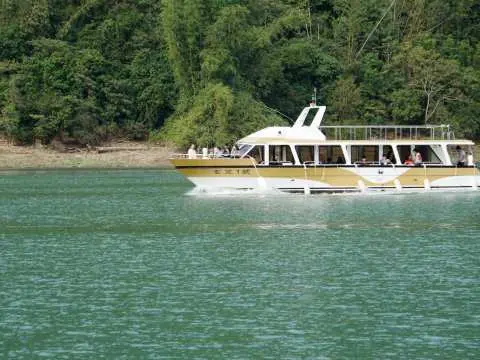 2021年台南网美们推荐8大景点拍照与ig打卡行程懒人包 周末人气热门景点台湾holocaust和平纪念馆 车路墘教会 与国圣灯塔 等 Kkday