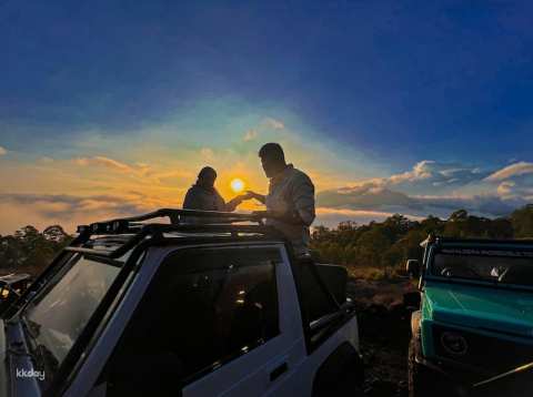 Mount Batur Sunrise Jeep Highlights with Photographer (Breakfast & Transfer Included) | Bali