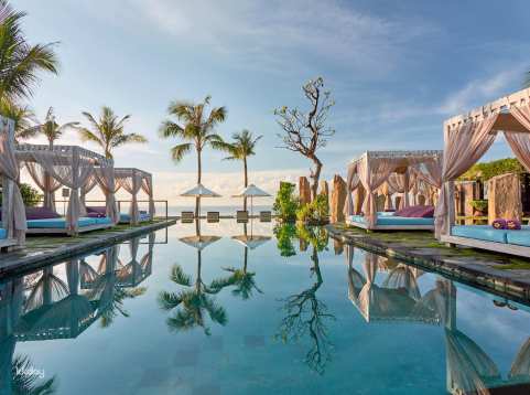 Bali Standing Stones Restaurant and Beach Lounge | Indonesia