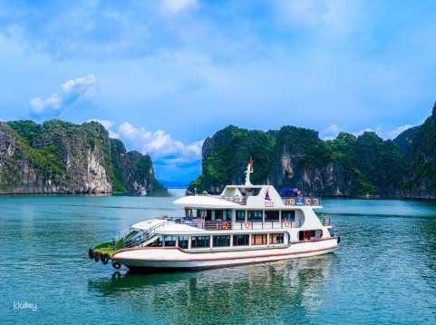 [Exclusive] Day Tour | Otis Premium Cruise Ha Long Bay: With Buffet Lunch, Sunset Party and Optional Limousine Transfer (From Ha Long/Hanoi)