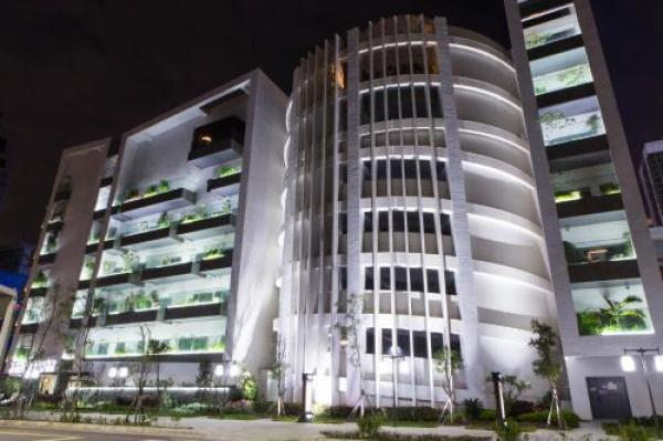 ออล-ยูอาร์ เชน บูทิก โฮเต็ล