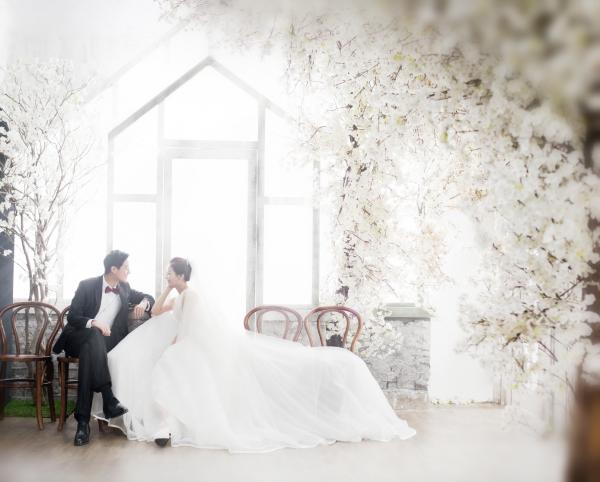 【【我們結婚了】 韓式浪漫頂級婚紗攝影