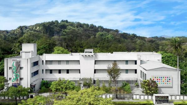 Tickets for the Museum of Contemporary Art at the Golden Horse Hotel in Kaohsiung