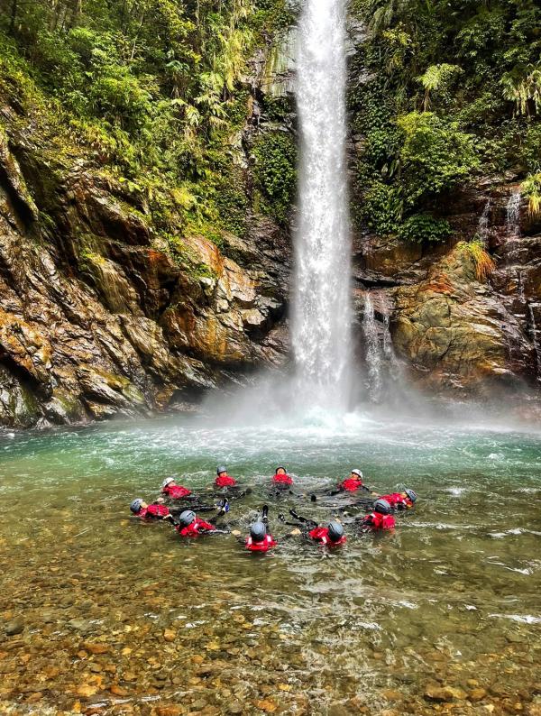 Jinyue Falls river tracing experience in Nan'ao|Additional photos taken during the event|Group of 4 people