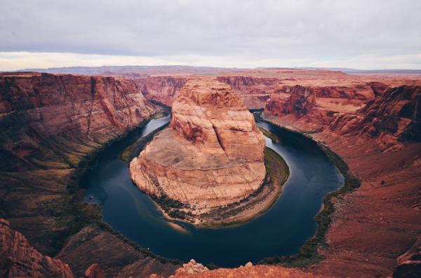 Arizona 1-Day Tour from Las Vegas: Antelope Canyon, Horseshoe Bend & Lake Powell