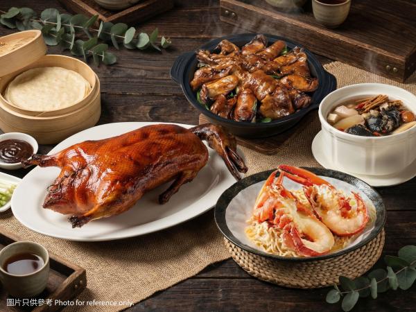 Tea King Palace | Tea King Fishing Port | Classic Peking Duck Two-Way Dishes & Lobster & Oyster Set Meal | Serves 6 | Peking Duck with Beijing Charm, Stewed Black-boned Chicken with Five-Finger Peach, and Taishan Oyster Casserole with Ginger and Scallions | Modern Cantonese Restaurant | Call the branch at least one day in advance to make a reservation