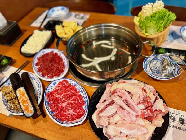 【KKday優惠】616牛肉火鍋專門店|椰子雞鍋套餐|精選火鍋二人/四人套餐|多間分店適用|熟成牛肩脊|日本牛頸脊