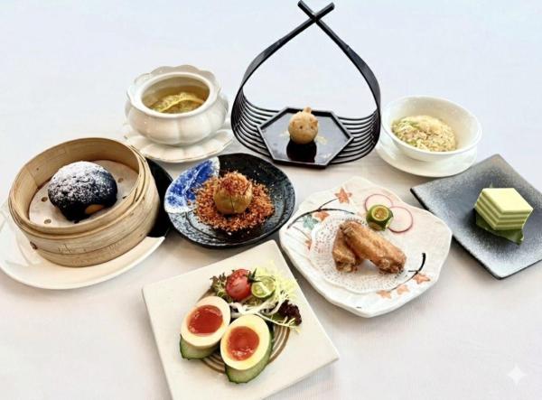 [KKday Exclusive Offer] The Sky Boss 101 | Michelin-starred Cantonese cuisine | 360-degree panoramic views of the entire Kowloon Peninsula | Lunch dim sum sets, dinner sets | ICC International Commerce Centre "Sky Boss 101"