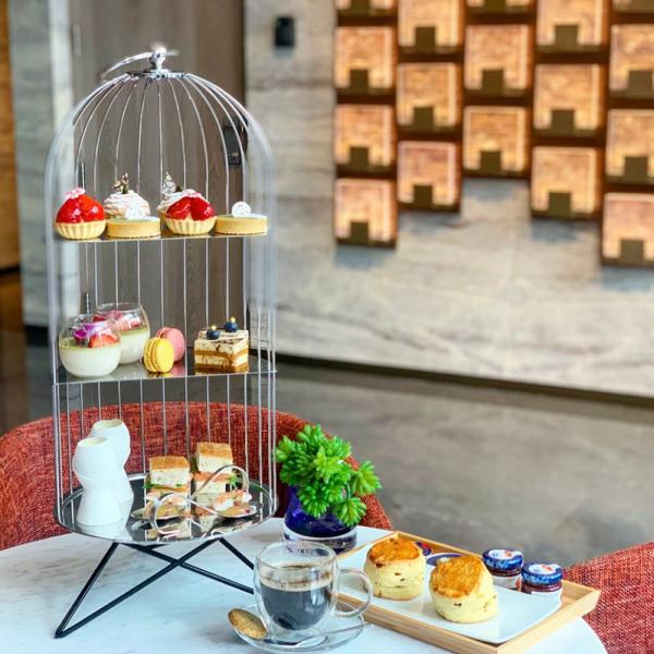 【78折優惠】台北新板希爾頓酒店餐券|逸廊英式下午茶