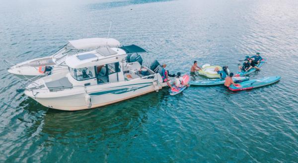 Xinbei Tamsui River High-End Self-Driving Yacht | Taiwan