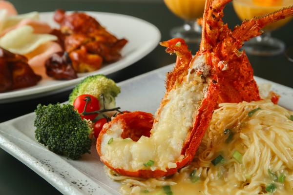 Li Dong | Dine-in Special Offers | New Year's Eve Reunion Feast, Fresh Lobster Set Meal for Four, Spicy Chicken Hot Pot & Value Seafood Set Meal, Fresh Grouper Feast, Abundant Eight-course Seafood Set Meal | Li Dong Xuan, Li Rong Xuan, Li Long Xuan, Harbor Banquet Hall, Li Dong Restaurant