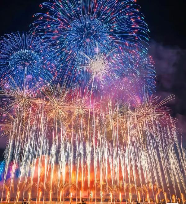 [Hokkaido Summer Limited-Time: Lake Toya Fireworks Extravaganza] Lake Toya Fireworks Festival & Lake Shikotsu & Bear Ranch Day Trip