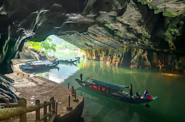 Phong Nha – Ke Bang National Park: Phong Nha & Paradise Cave | 1-Day Experience | Departure from Dong Hoi / Phong Nha