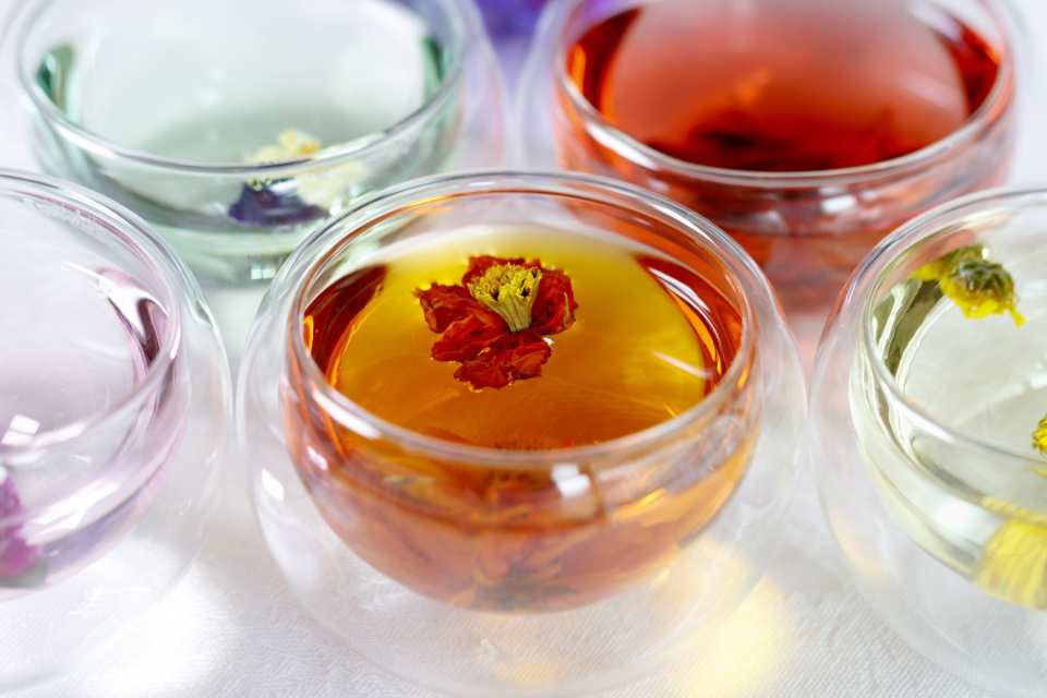  【首爾特色體驗】試飲花草茶及韓式傳統茶點製作體驗 