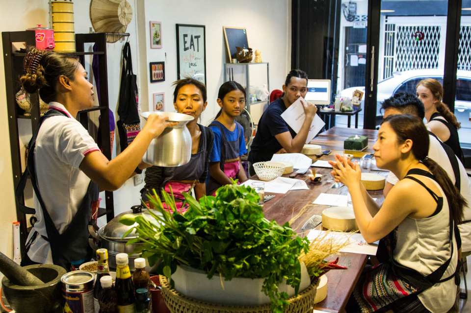  【バンコク料理教室】Pink Chili タイ家庭料理教室 