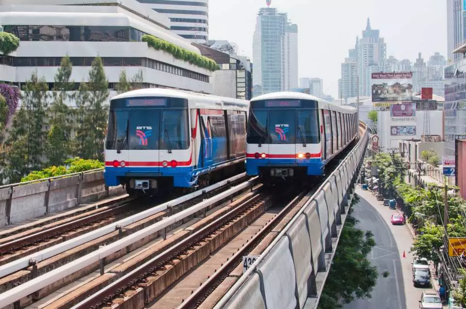 曼谷天鐵 BTS 是曼谷最舒適方便的交通方式之一
