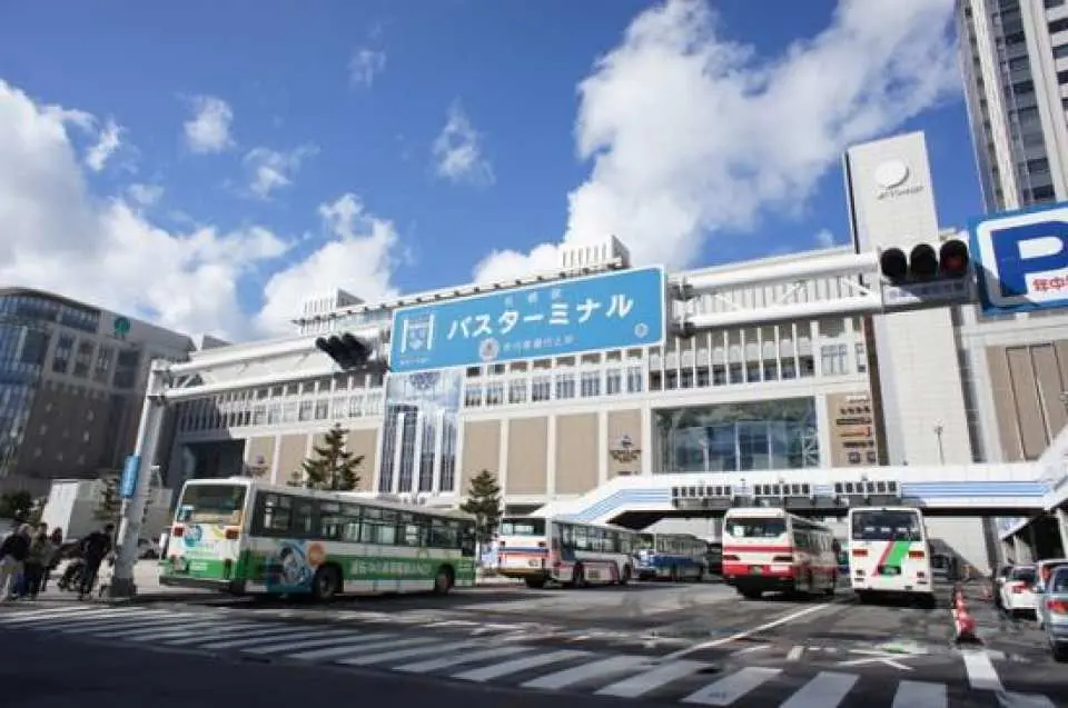 札幌駅出発 藻岩山 大倉山 日本新三大夜景鑑賞バスツアー 夕食付き Kkday