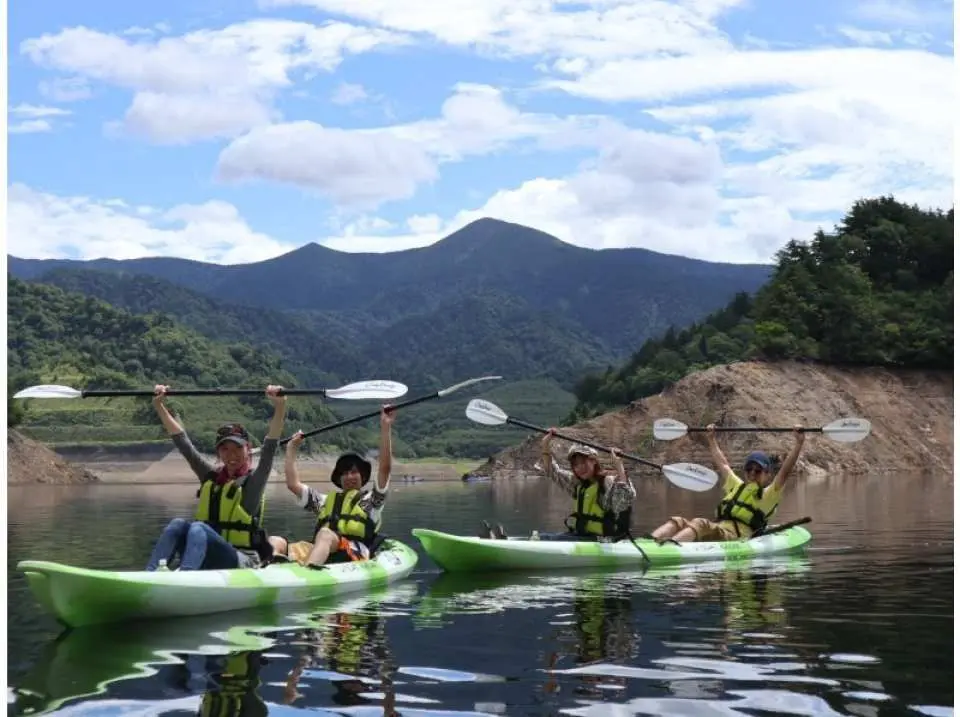 Aj特典付 キャンプ場からスタート 奈良俣湖カヌー 1日ツアー 関東 群馬 みなかみ Kkday