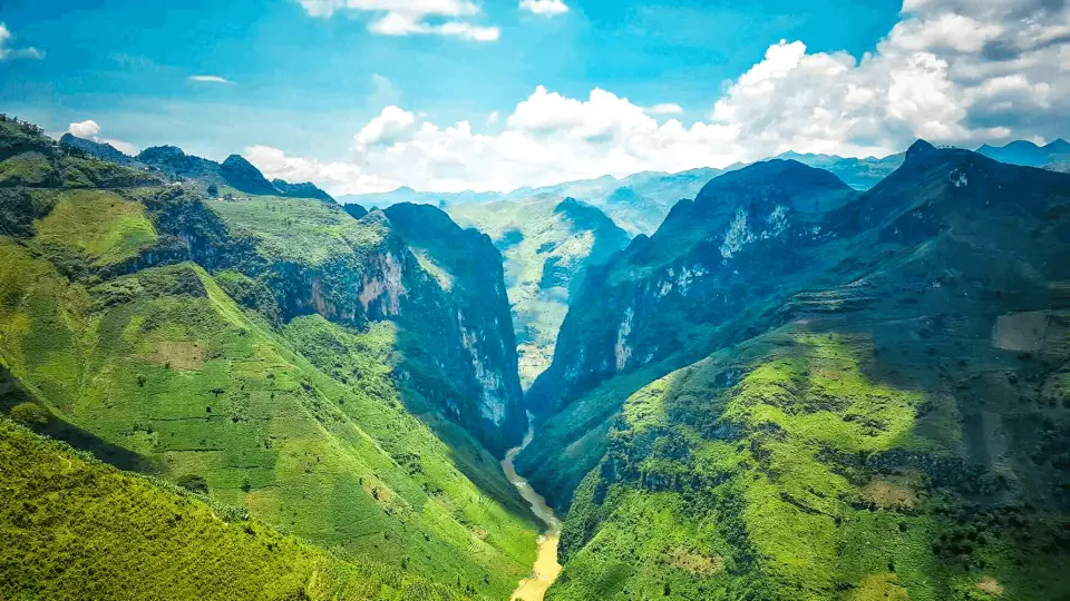3D2N] Ha Giang - Dong Van Plateau - Lung Cu - Nho Que River Tour (From  Hanoi) - KKday