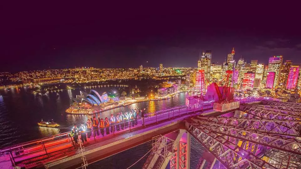 VIVID 悉尼海港大橋攀登體驗
