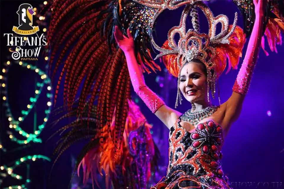 パタヤ 割引 ニューハーフ美女によるティファニーズ ショー Kkday
