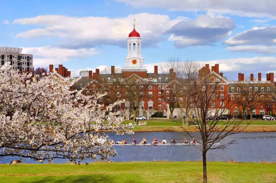 Tour 2 Ngày Tham Quan Boston Từ New York: Đại Học Harvard Và Đại Học Yale -  KKday