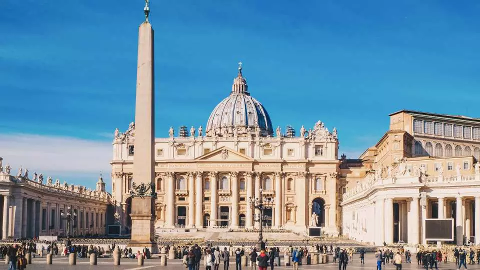 Vatican St. Peter's Basilica Self-guided Audio Tour with Fast Track Ticket  - KKday