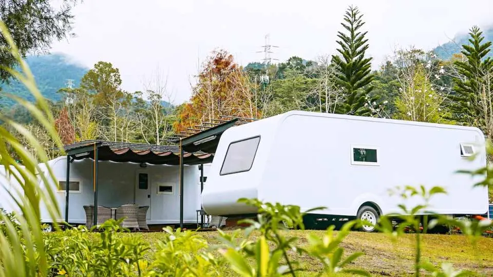 苗栗露營 南庄雲水度假村露營車 Kkday