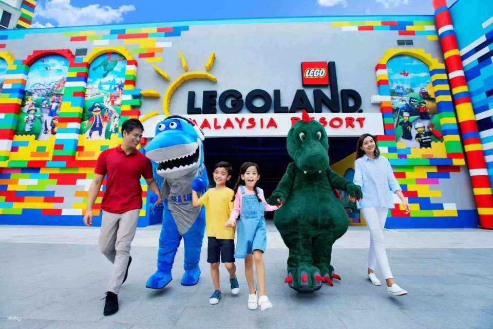 Visit Johor Bahru and enjoy LEGOLAND Malaysia Theme Park, Asia's first outdoor Legoland