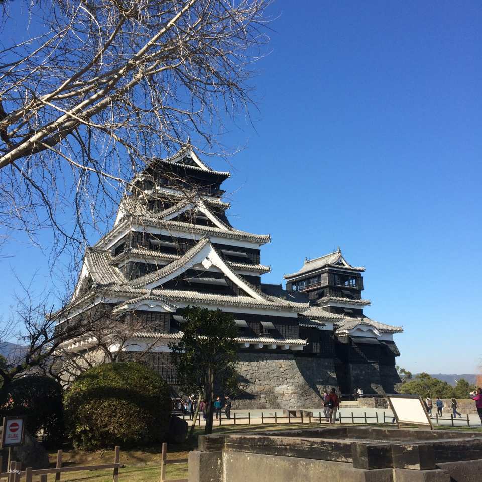 Arrive at Kumamoto Castle (60 minutes) / (60–70 mins)